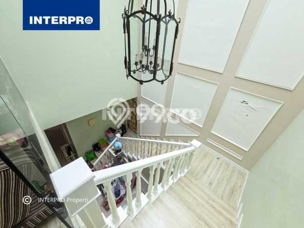 Dijual Rumah Luas Megah Dengan View Cantik di Green Ville, Jakarta Barat Dijual Rumah Luas Megah Dengan View Cantik di Green Ville, Jakarta Barat
