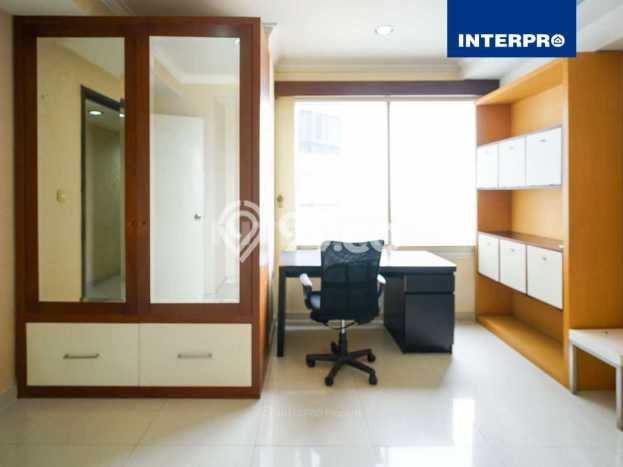 Siap Huni Apartemen di Jakarta Barat 3 Kamar & 2 Kamar Mandi, Luas 146m2 Siap Huni Apartemen di Jakarta Barat 3 Kamar & 2 Kamar Mandi, Luas 146m2