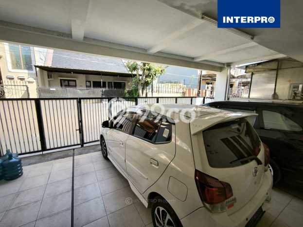 Rumah Elit LB 239m2 Siap Pakai Desain Elegan di Jelambar, Jakarta Barat Rumah Elit LB 239m2 Siap Pakai Desain Elegan di Jelambar, Jakarta Barat