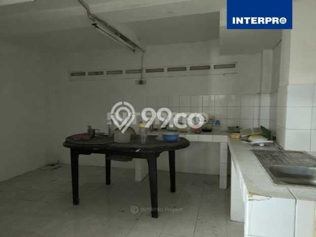 Ruko Dijual di Prime Area Jakarta Barat Luas 274m2 Ruko Dijual di Prime Area Jakarta Barat Luas 274m2
