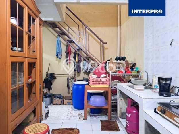 Dijual Hunian Rumah Terawat 3 KT di Daan Mogot, Jakarta Barat Dijual Hunian Rumah Terawat 3 KT di Daan Mogot, Jakarta Barat