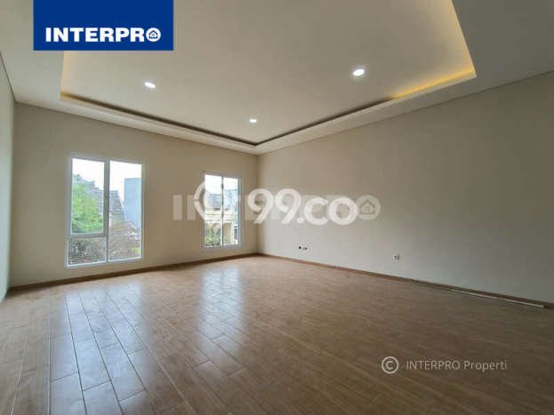 For Sale Hunian Rumah Terawat 4 Kamar di Taman Ratu, Jakarta Barat For Sale Hunian Rumah Terawat 4 Kamar di Taman Ratu, Jakarta Barat