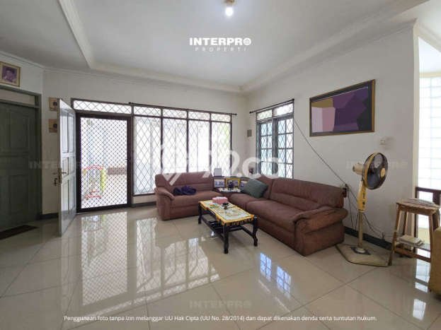 Rumah Elit Modern Tanpa Renovasi di Taman Ratu Jakarta Barat Rumah Elit Modern Tanpa Renovasi di Taman Ratu Jakarta Barat