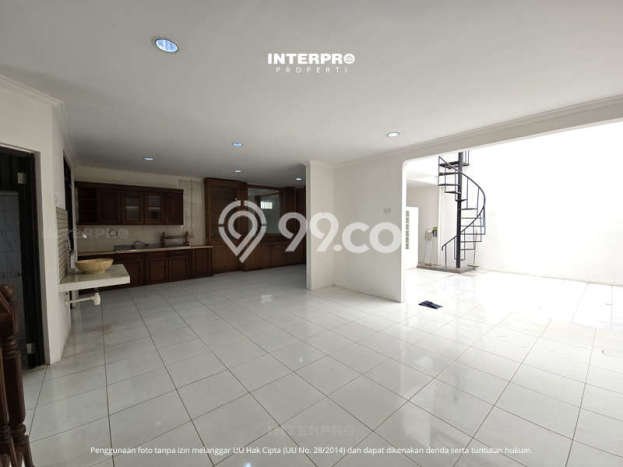 For Sale! Luxury House LT 180m2 Desain Elegan di Permata Buana For Sale! Luxury House LT 180m2 Desain Elegan di Permata Buana