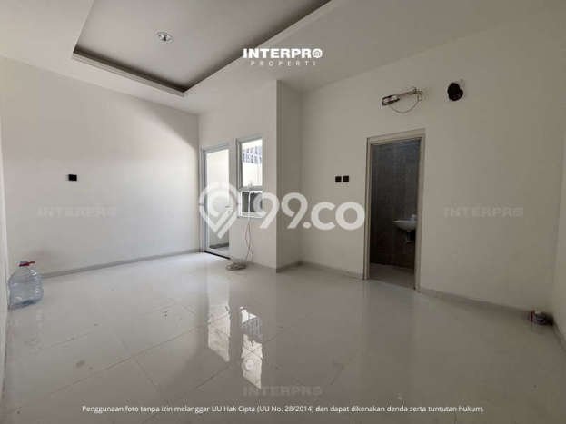 Rumah Mewah LB 185m2 Siap Pakai Desain Elegan di Taman Ratu, Jakarta Barat Rumah Mewah LB 185m2 Siap Pakai Desain Elegan di Taman Ratu, Jakarta Barat