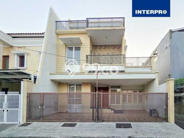 Dijual Rumah Luas Megah Dengan View Cantik di Meruya, Jakarta Barat Dijual Rumah Luas Megah Dengan View Cantik di Meruya, Jakarta Barat
