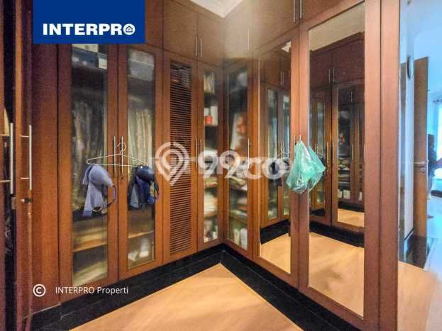 Rumah Elit LB 450m2 Siap Huni Desain Elegan di Sunrise Garden, Jakarta Barat Rumah Elit LB 450m2 Siap Huni Desain Elegan di Sunrise Garden, Jakarta Barat