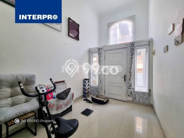 For Sale! Premium House LT 180m2 Desain Elegan di Taman Ratu For Sale! Premium House LT 180m2 Desain Elegan di Taman Ratu