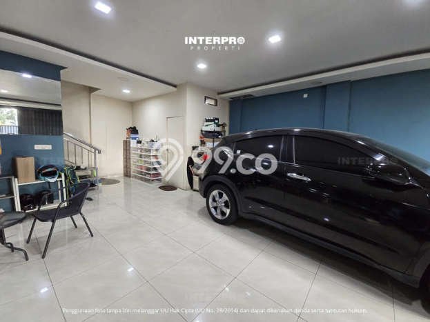 Ruko Bagus LT 77m2 LB 230m2 Dijual di Kebon Jeruk Jakarta Barat Ruko Bagus LT 77m2 LB 230m2 Dijual di Kebon Jeruk Jakarta Barat