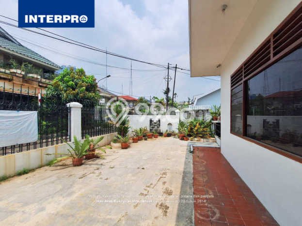 Dijual Rumah Luas Megah Dengan View Eksklusif di Kedoya, Jakarta Barat Dijual Rumah Luas Megah Dengan View Eksklusif di Kedoya, Jakarta Barat
