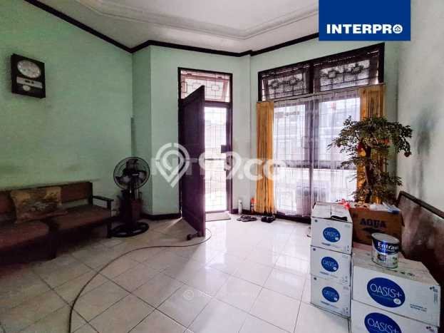 Dijual Hunian Rumah Nyaman 5 KT di Meruya, Jakarta Barat Dijual Hunian Rumah Nyaman 5 KT di Meruya, Jakarta Barat