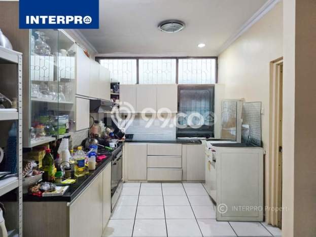 Ruko Bagus Dijual LB 640m2 Lokasi Strategis Jakarta Barat Area Cocok untuk Bisnis Ruko Bagus Dijual LB 640m2 Lokasi Strategis Jakarta Barat Area Cocok untuk Bisnis
