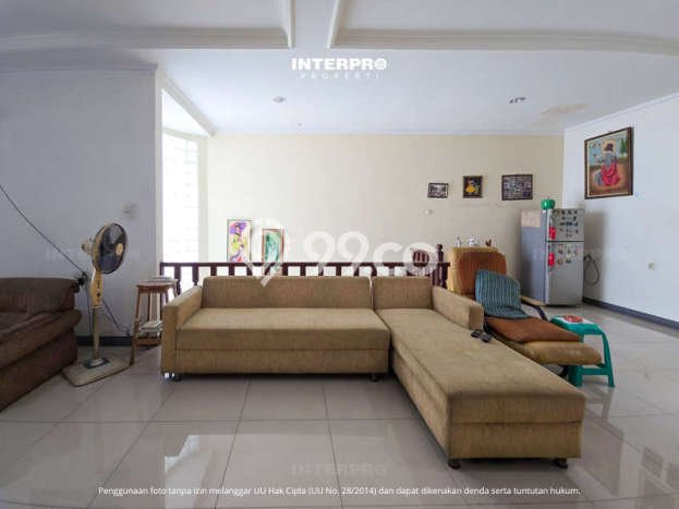 Rumah Elit Modern Tanpa Renovasi di Taman Ratu Jakarta Barat Rumah Elit Modern Tanpa Renovasi di Taman Ratu Jakarta Barat