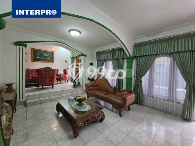 Rumah Luxury Modern Tanpa Renovasi di Tanjung Duren Jakarta Barat Rumah Luxury Modern Tanpa Renovasi di Tanjung Duren Jakarta Barat