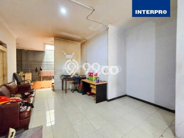 For Sale! Premium House LT 180m2 Desain Elegan di Taman Ratu For Sale! Premium House LT 180m2 Desain Elegan di Taman Ratu