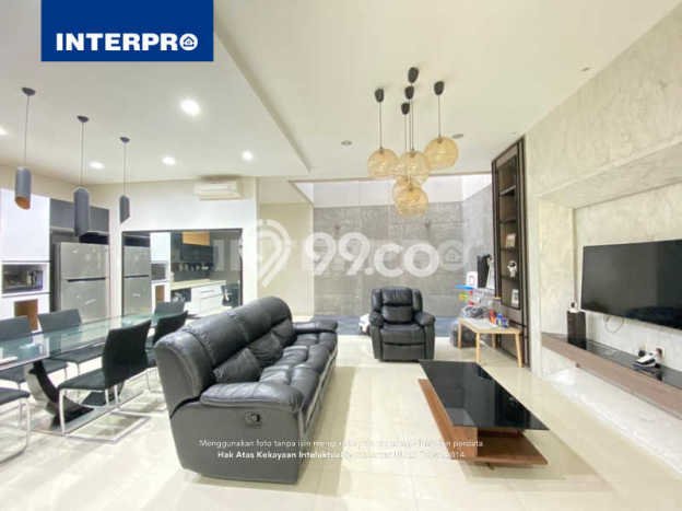 For Sale! Premium House LT 144m2 Desain Elegan di Green Lake City For Sale! Premium House LT 144m2 Desain Elegan di Green Lake City