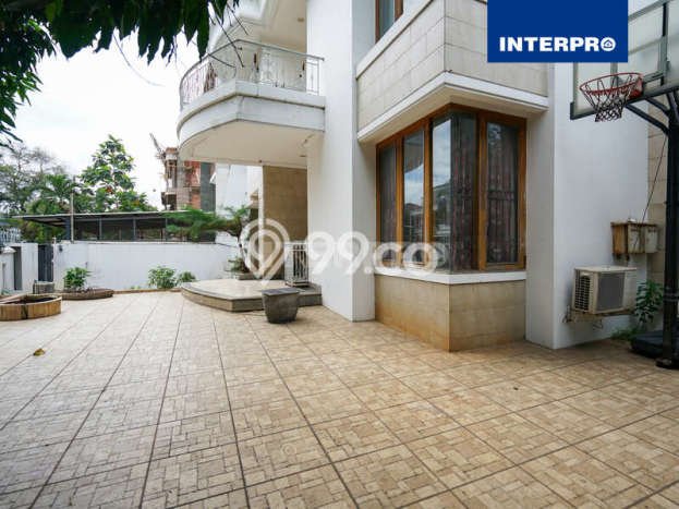 Jual Rumah Luas Elegan Dengan View Eksklusif di Sunrise Garden, Jakarta Barat Jual Rumah Luas Elegan Dengan View Eksklusif di Sunrise Garden, Jakarta Barat