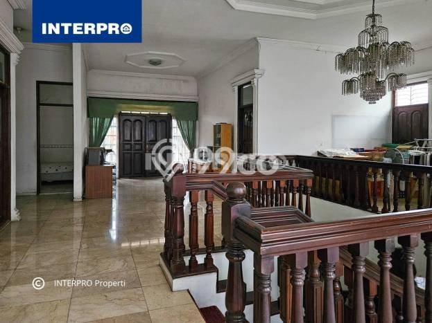 Rumah Elit Modern Siap Huni di Sunrise Garden Jakarta Barat Rumah Elit Modern Siap Huni di Sunrise Garden Jakarta Barat