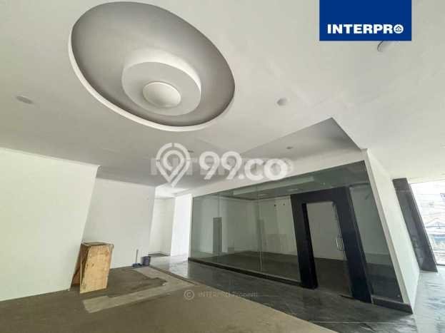 Komersial Bagus Dijual LB 1200m2 Lokasi Strategis Jakarta Selatan Area Cocok untuk Bisnis Komersial Bagus Dijual LB 1200m2 Lokasi Strategis Jakarta Selatan Area Cocok untuk Bisnis