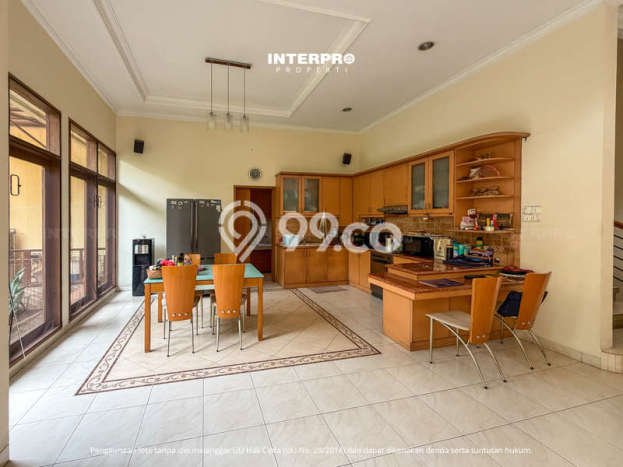 Rumah Elit Modern Tanpa Renovasi di Metro Permata Tangerang Rumah Elit Modern Tanpa Renovasi di Metro Permata Tangerang