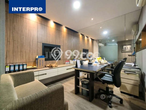 LOKASI STRATEGIS! Ruko Kawasan , Luas 285m2m², Area Bisnis LOKASI STRATEGIS! Ruko Kawasan , Luas 285m2m², Area Bisnis