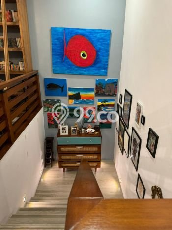 Jual Rumah Mewah Elegan Dengan View Cantik di Taman Ratu, Jakarta Barat Jual Rumah Mewah Elegan Dengan View Cantik di Taman Ratu, Jakarta Barat