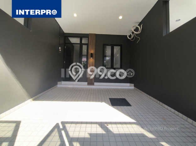 Jual Rumah Eksklusif 4 KT di Duri Kepa, Jakarta Barat Jual Rumah Eksklusif 4 KT di Duri Kepa, Jakarta Barat