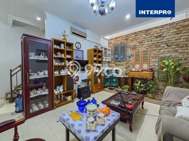 For Sale! Premium House LT 150m2 Desain Modern di Puri Indah For Sale! Premium House LT 150m2 Desain Modern di Puri Indah