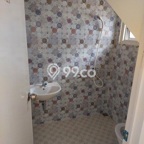 Rumah Minimalis 2 KT di Gading Serpong Tangerang Unfurnished Rumah Minimalis 2 KT di Gading Serpong Tangerang Unfurnished