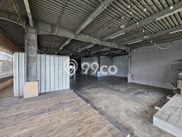 Untuk Dijual! Gudang di Sunter Jakarta Utara LT 1432m2 / LB 5722m2 Kawasan Strategis Untuk Dijual! Gudang di Sunter Jakarta Utara LT 1432m2 / LB 5722m2 Kawasan Strategis