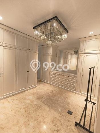 Rumah Luxury Modern Tanpa Renovasi di Sunter Jakarta Utara Rumah Luxury Modern Tanpa Renovasi di Sunter Jakarta Utara