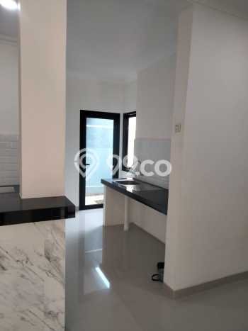 For Sale Rumah 4 Kamar Lokasi Ideal Bagus dan Strategis di Jagakarsa For Sale Rumah 4 Kamar Lokasi Ideal Bagus dan Strategis di Jagakarsa