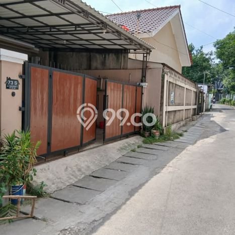Dijual Rumah 4 Kamar Lokasi Ideal Bagus dan Strategis di Jagakarsa Dijual Rumah 4 Kamar Lokasi Ideal Bagus dan Strategis di Jagakarsa