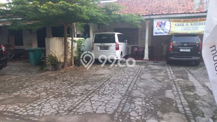 Ready to Use! Premium House LT 577m2 Desain Modern di Kemang Ready to Use! Premium House LT 577m2 Desain Modern di Kemang