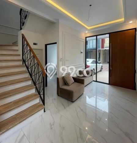 Jual Rumah Minimalis Bagus Punya 4 KT di Jagakarsa Jakarta Selatan SHM Jual Rumah Minimalis Bagus Punya 4 KT di Jagakarsa Jakarta Selatan SHM