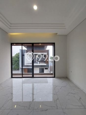 Jual Rumah Bagus Siap Huni LB 190m2 di Jagakarsa, Jakarta Selatan Jual Rumah Bagus Siap Huni LB 190m2 di Jagakarsa, Jakarta Selatan
