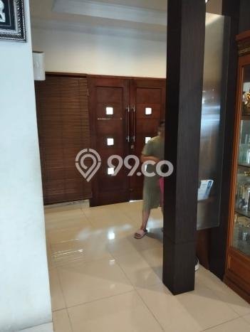 Ready to Use! Luxury House LT 190m2 Desain Elegan di Kebagusan Ready to Use! Luxury House LT 190m2 Desain Elegan di Kebagusan