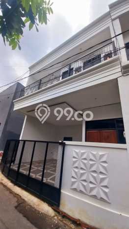 Dijual Cepat Rumah Bagus Siap Huni LB 140m2 di Jagakarsa, Jakarta Selatan Dijual Cepat Rumah Bagus Siap Huni LB 140m2 di Jagakarsa, Jakarta Selatan