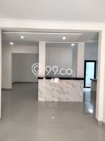 For Sale Rumah 4 Kamar Lokasi Ideal Bagus dan Strategis di Jagakarsa For Sale Rumah 4 Kamar Lokasi Ideal Bagus dan Strategis di Jagakarsa