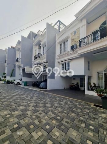 Rumah Mewah Siap Huni LT 147m2 di Jagakarsa, Jakarta Selatan Rumah Mewah Siap Huni LT 147m2 di Jagakarsa, Jakarta Selatan