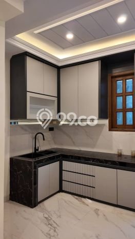 Hunian Mewah Dijual LT 102m2 di Jagakarsa, Jakarta Selatan Hunian Mewah Dijual LT 102m2 di Jagakarsa, Jakarta Selatan