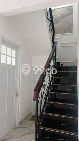 Dijual Rumah Eksklusif 4 KT di Tanah Baru, Depok Dijual Rumah Eksklusif 4 KT di Tanah Baru, Depok