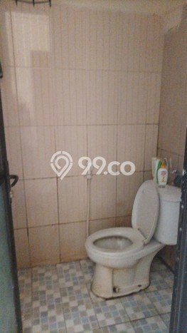 Lokasi Strategis! Dijual Komersial Bisnis di Beji, Depok Kondisi Baik Lokasi Strategis! Dijual Komersial Bisnis di Beji, Depok Kondisi Baik