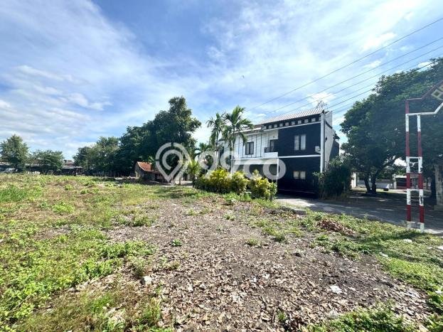 Lahan untuk Dijual Lokasi Sleman, Yogyakarta Luas 180m2 SHM Lahan untuk Dijual Lokasi Sleman, Yogyakarta Luas 180m2 SHM
