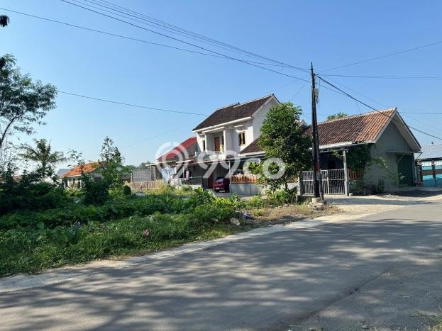 LOKASI STRATEGIS! Tanah di Sleman, Luas 150m², Kawasan Berkembang, Cocok untuk Investasi LOKASI STRATEGIS! Tanah di Sleman, Luas 150m², Kawasan Berkembang, Cocok untuk Investasi