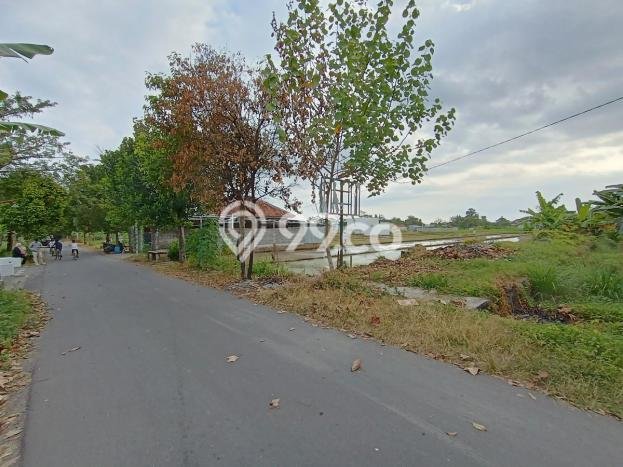 Tanah Lokasi Strategis di Depok, Luas 120m², Dekat ke Pusat Kota Tanah Lokasi Strategis di Depok, Luas 120m², Dekat ke Pusat Kota