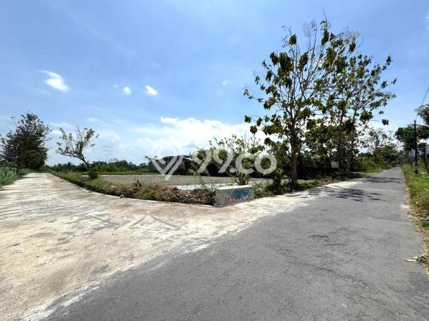 Kavling Tanah untuk Dijual di Sleman, Yogyakarta, Luas 300m2 Kavling Tanah untuk Dijual di Sleman, Yogyakarta, Luas 300m2