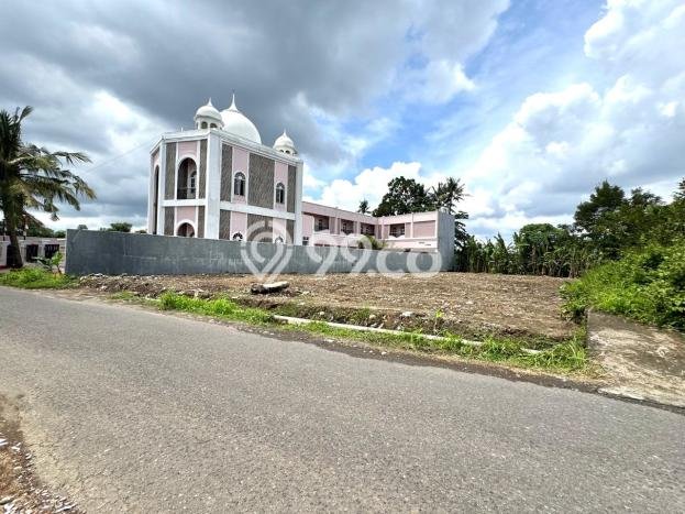 Tanah Dijual Lokasi Strategis di Yogyakarta dengan Luas 150m2 Tanah Dijual Lokasi Strategis di Yogyakarta dengan Luas 150m2