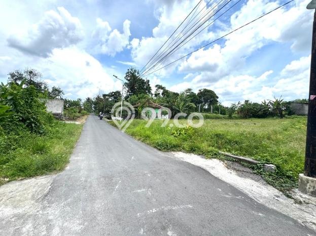 HARGA TERBAIK! Tanah Kawasan Sleman, Luas 150m2m², Jalur Mudah, Area Potensial HARGA TERBAIK! Tanah Kawasan Sleman, Luas 150m2m², Jalur Mudah, Area Potensial