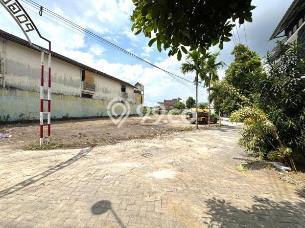 Tanah Dijual Area Strategis di Condong Catur Sleman 180m2 Tanah Dijual Area Strategis di Condong Catur Sleman 180m2